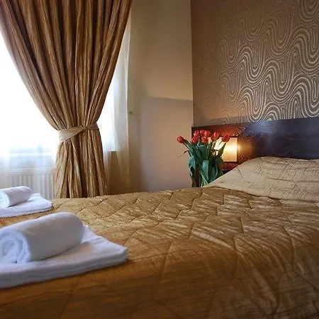 Nocleg ze śniadaniem Słoneczny Brzeg 3*