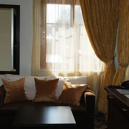 Bed & Breakfast Sloneczny Brzeg 3*